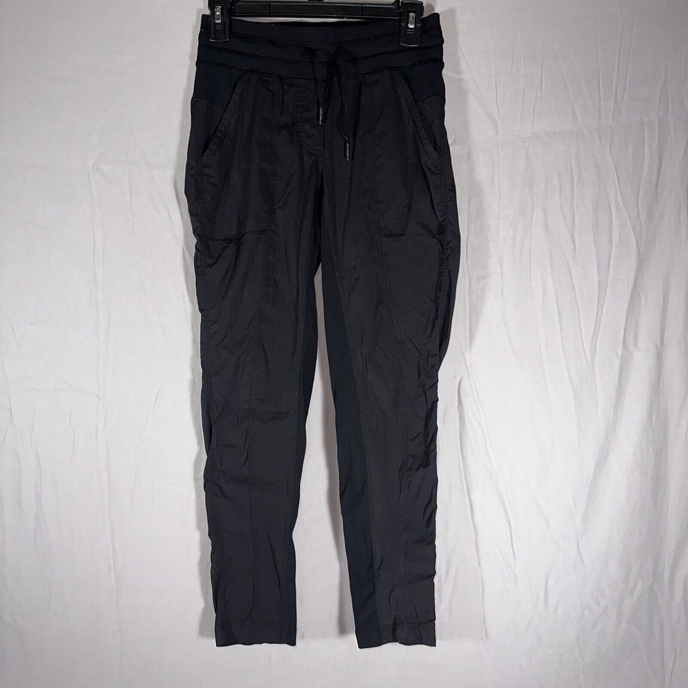 Lululemon Dance Studio Pants Women’s Size 4 Black Unlined Fitted Drawstring